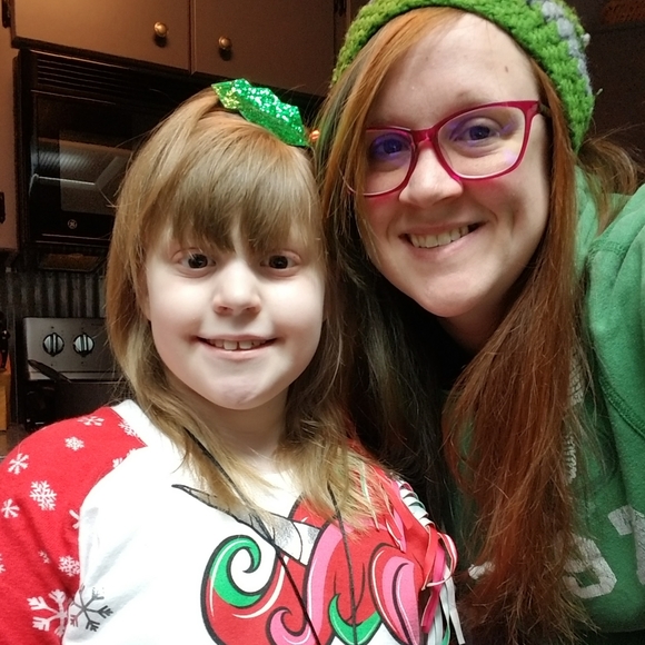 Meet your Posh Ambassador, Brittni - Picture 2 of 8